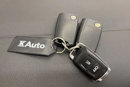 Musta Volkswagen GOLF 2019 kuva 27.