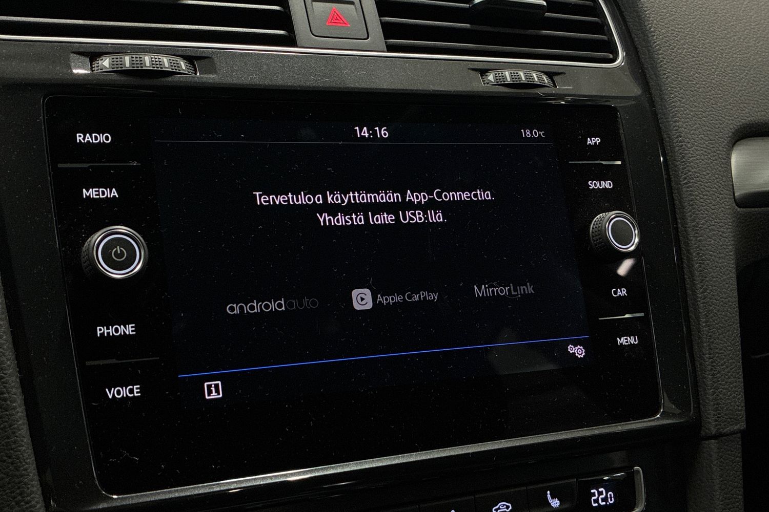 Volkswagen Golf 2019, photo 5/7