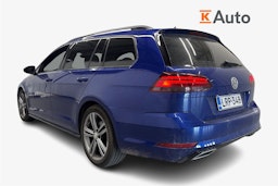 sininen Volkswagen Golf 2019 kuva 2.