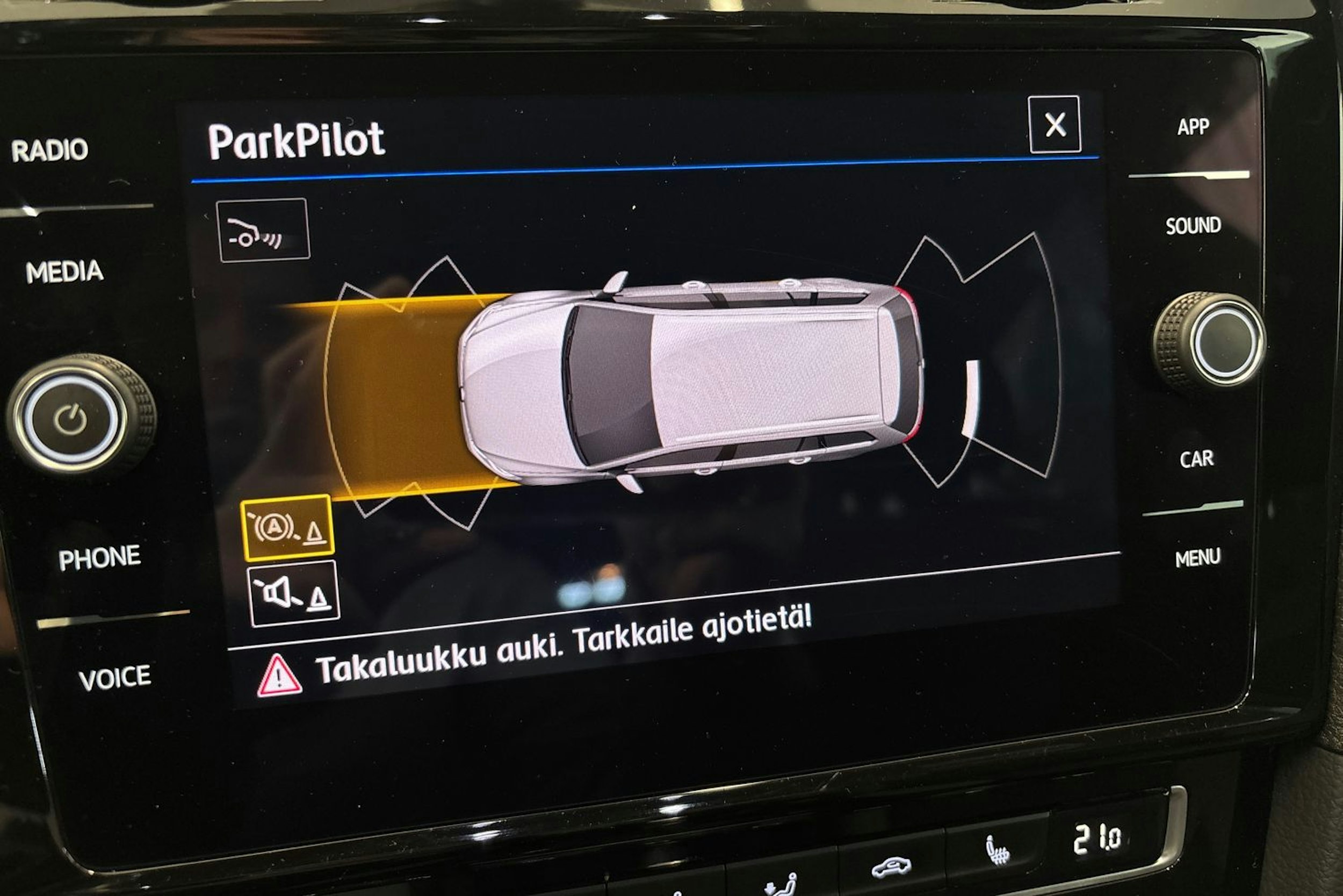 sininen Volkswagen Golf 2019 kuva 22.