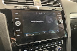 harmaa Volkswagen Golf 2019 kuva 18.
