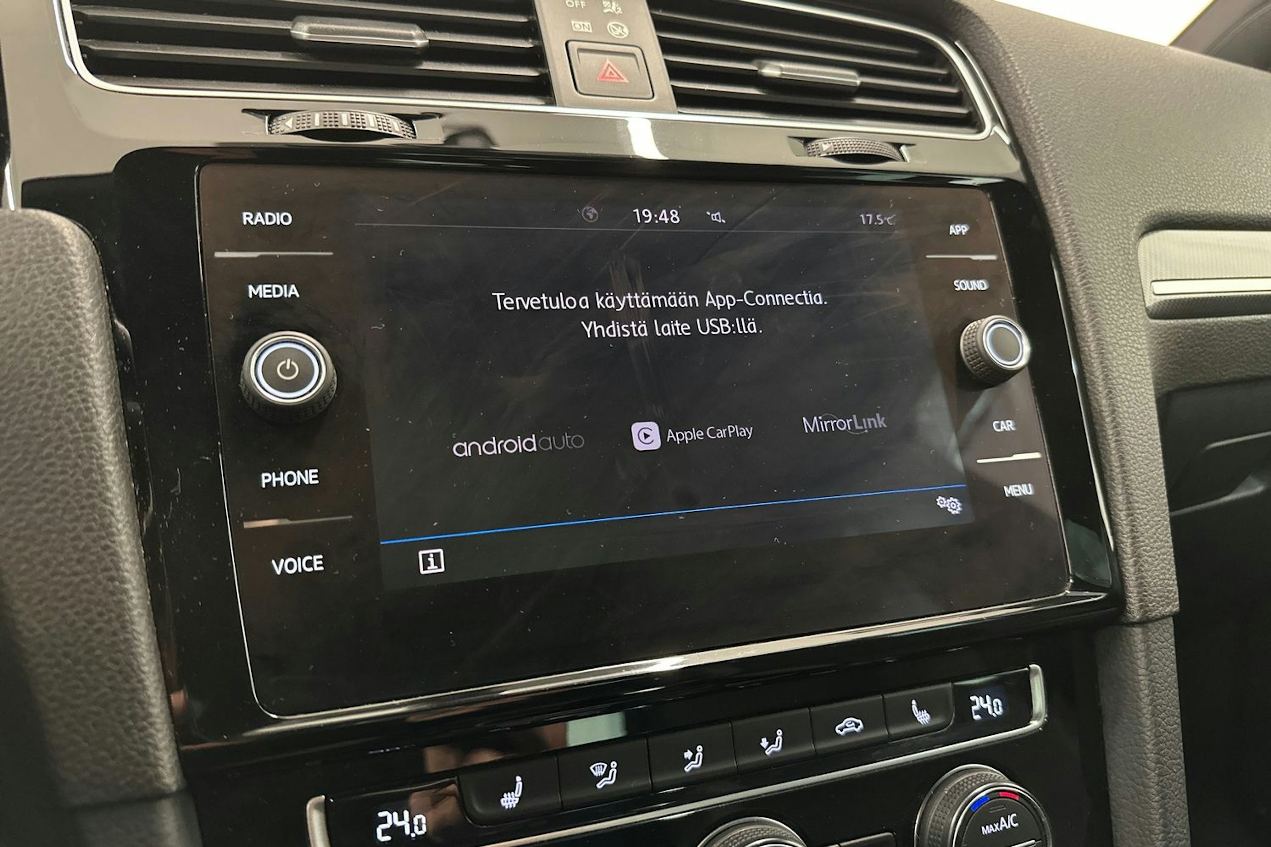 harmaa Volkswagen Golf 2019 kuva 19.