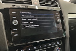 harmaa Volkswagen Golf 2019 kuva 20.