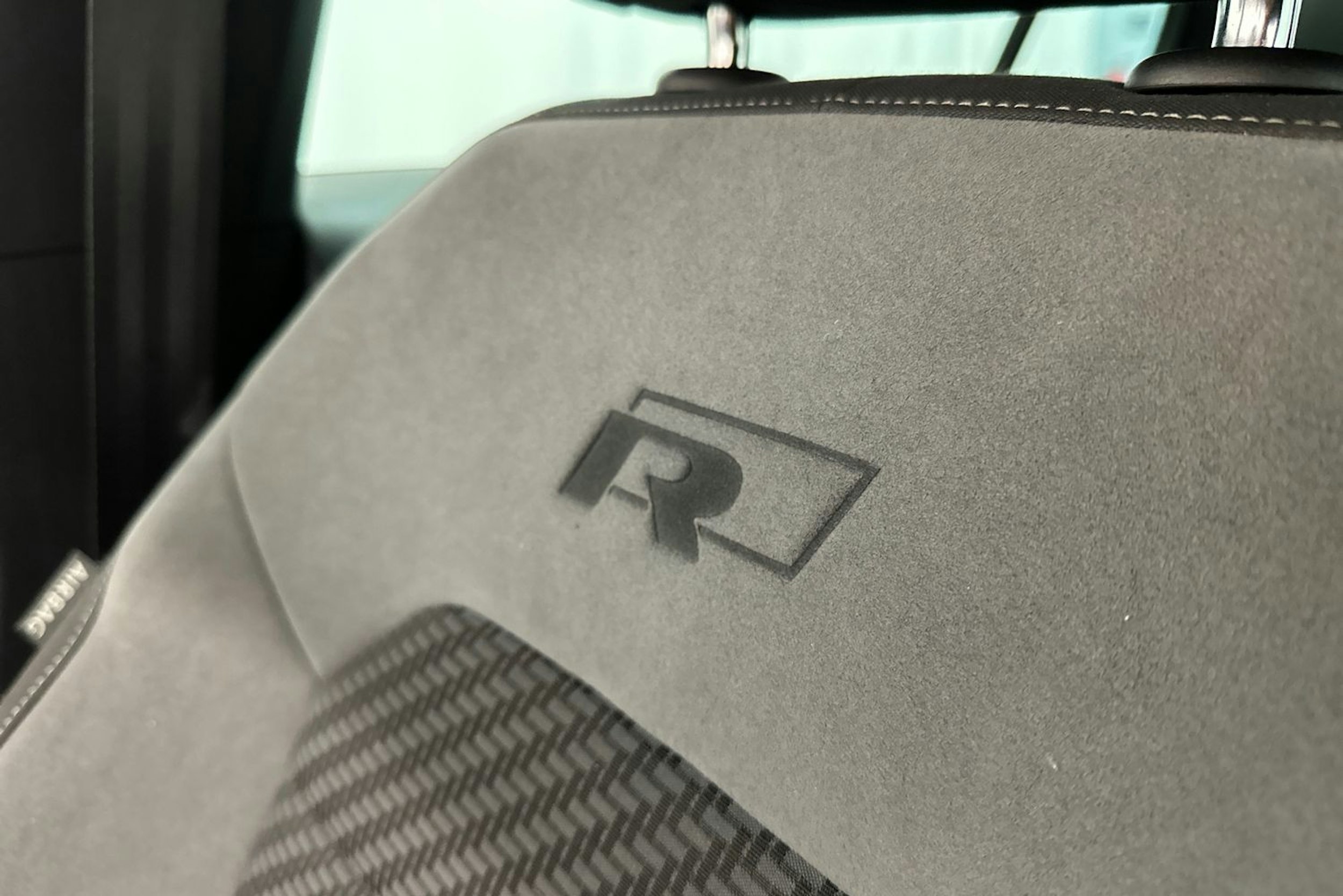 harmaa Volkswagen Golf 2019 kuva 28.