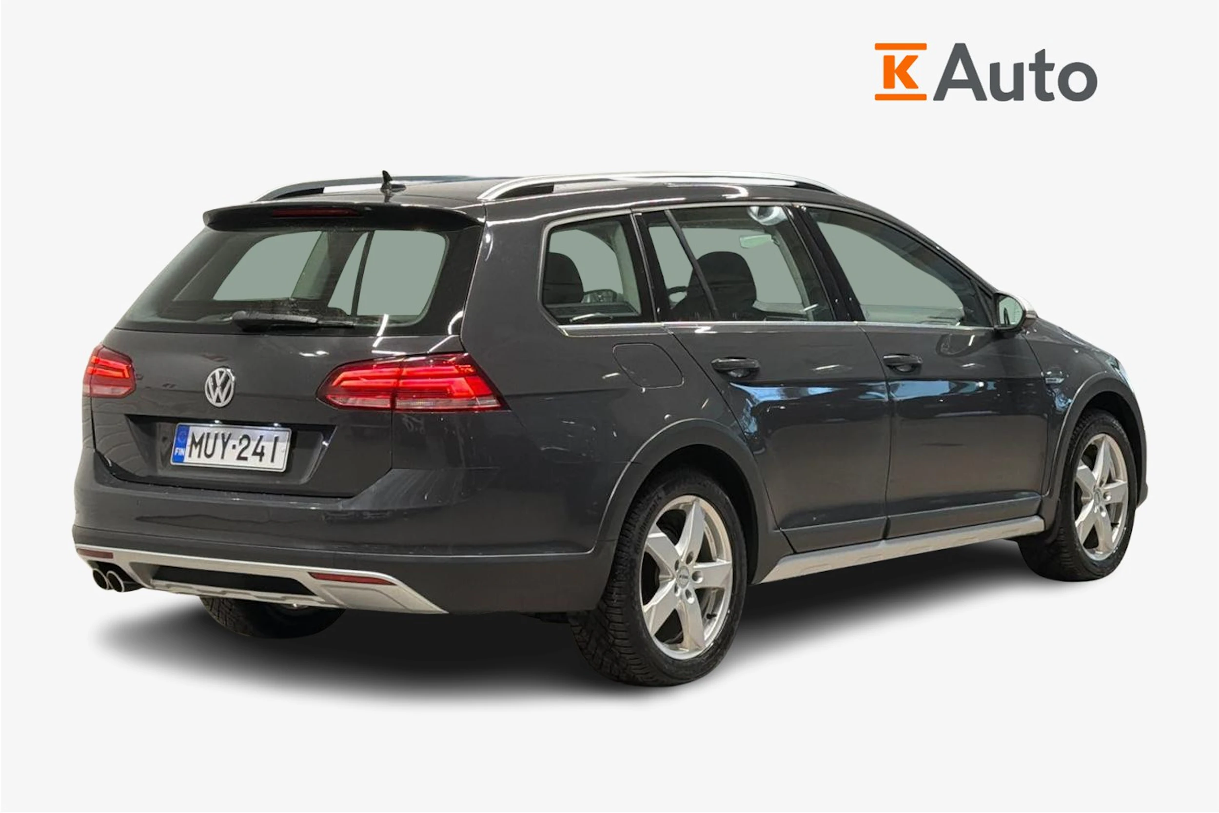 harmaa Volkswagen Golf 2020 kuva 2.