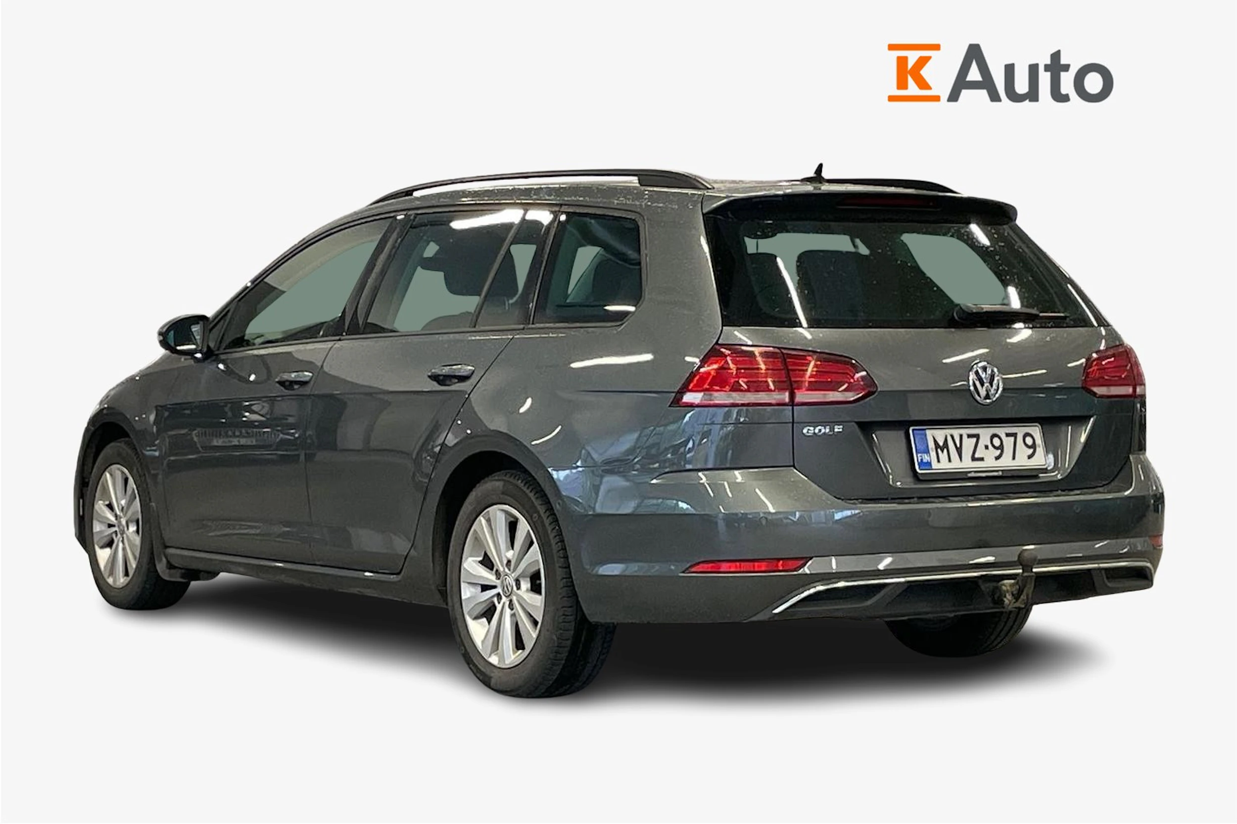 Harmaa Volkswagen GOLF 2019 kuva 2.