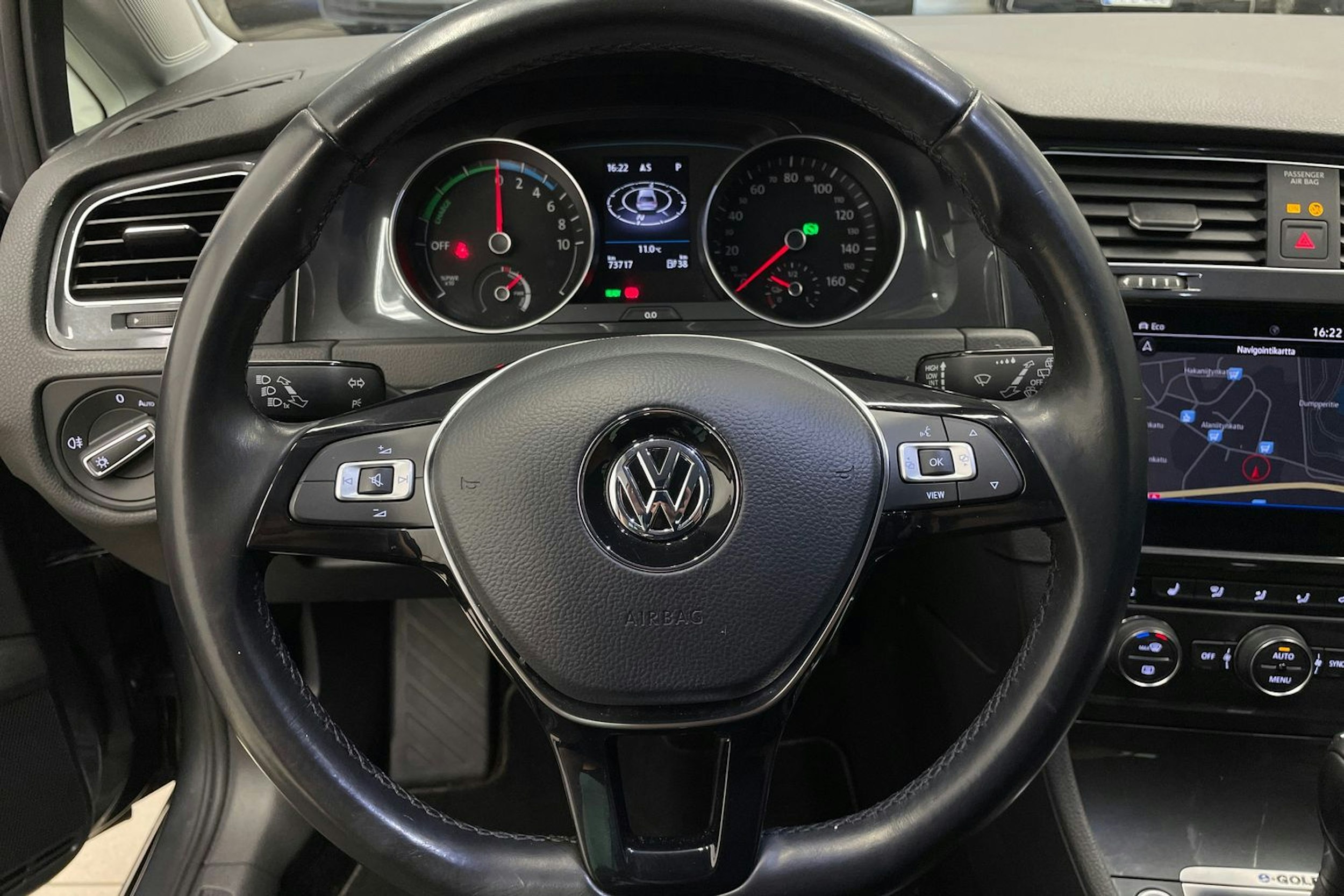Harmaa Volkswagen GOLF 2020 kuva 16.