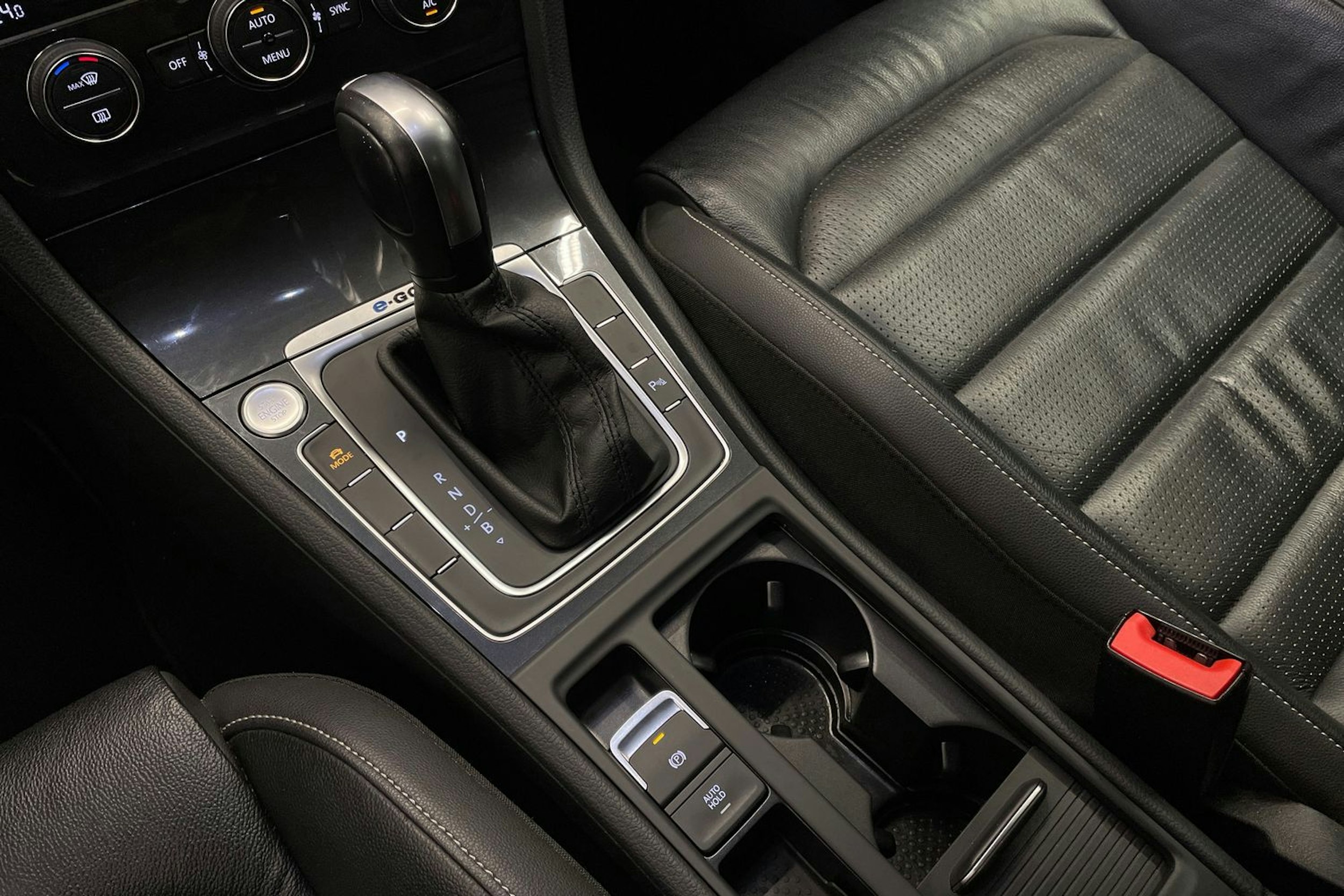 Harmaa Volkswagen GOLF 2020 kuva 19.