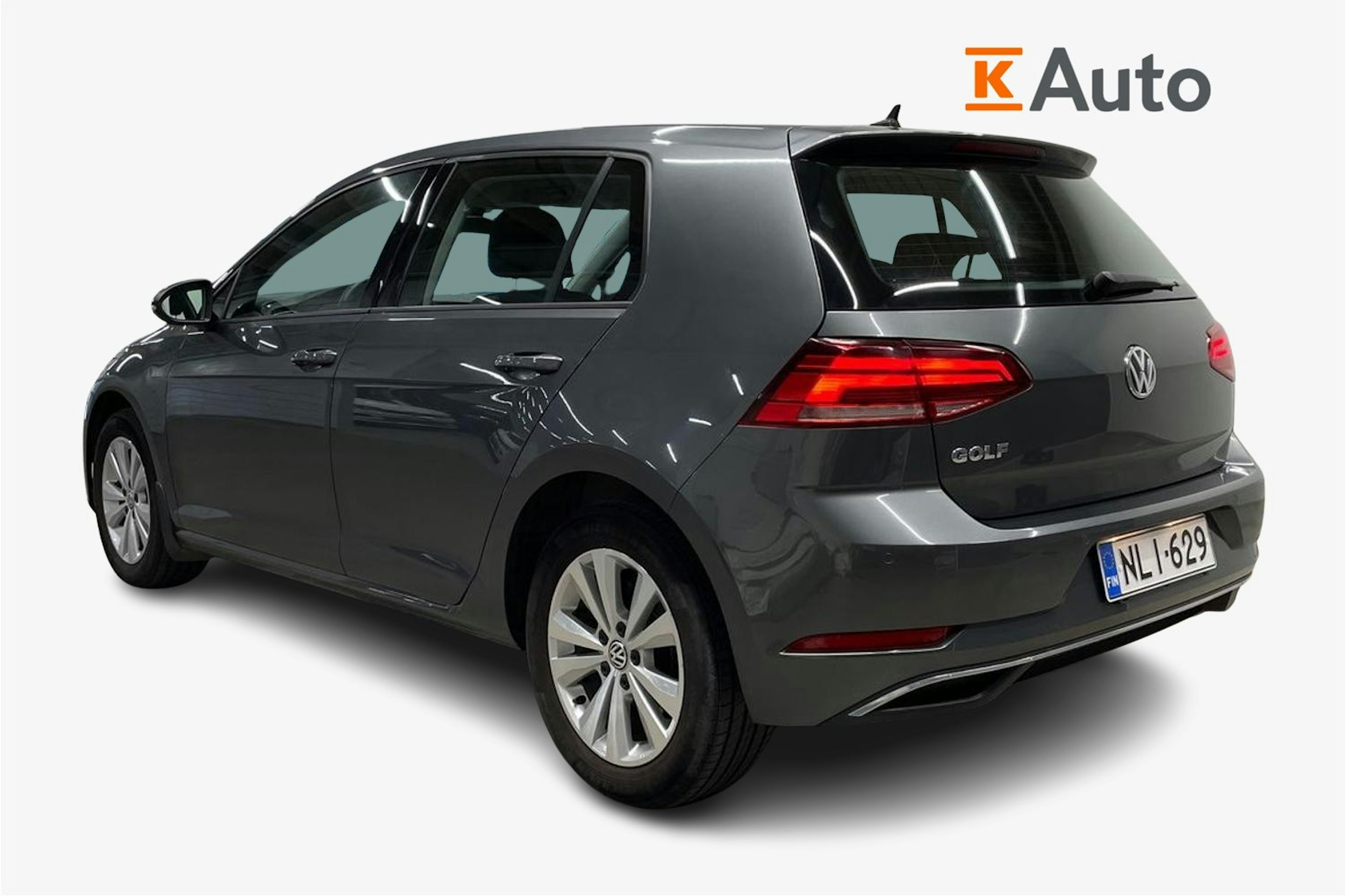 harmaa Volkswagen Golf 2019 kuva 2.
