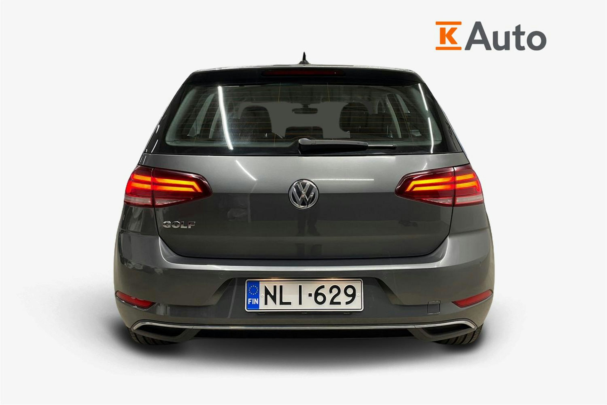 harmaa Volkswagen Golf 2019 kuva 3.