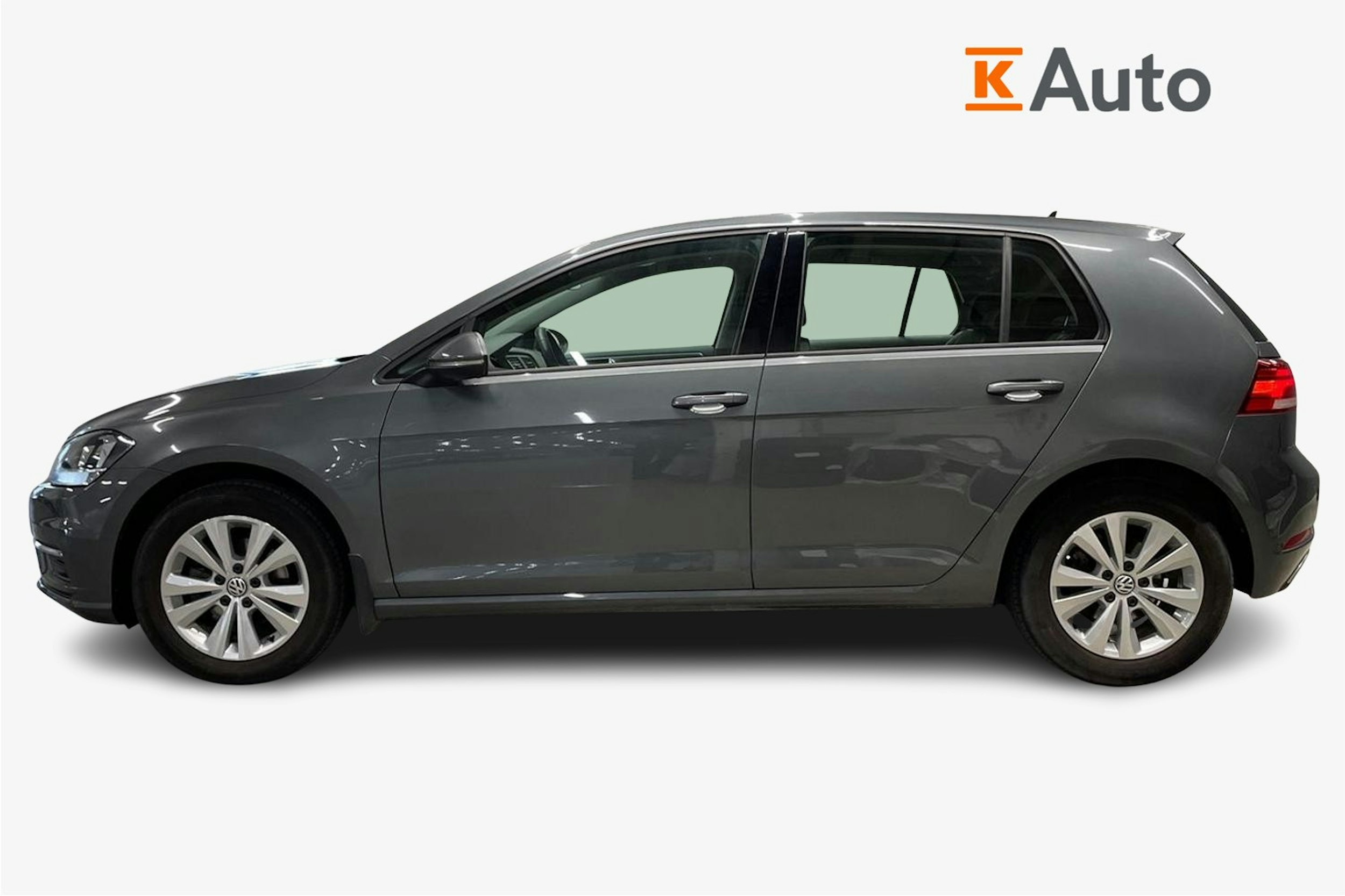harmaa Volkswagen Golf 2019 kuva 6.