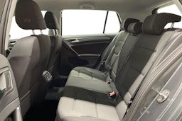 harmaa Volkswagen Golf 2019 kuva 10.