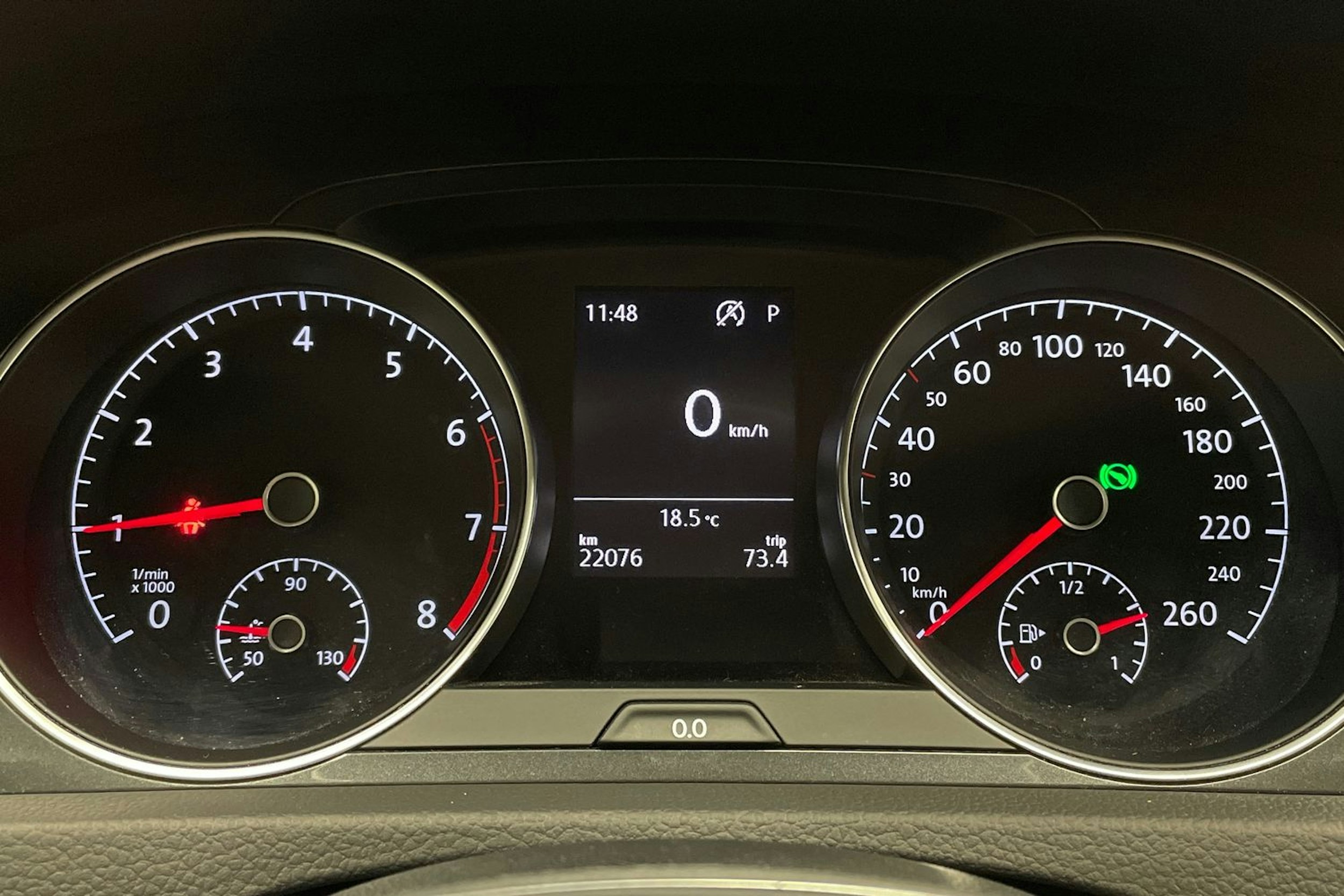 harmaa Volkswagen Golf 2019 kuva 15.