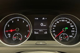 harmaa Volkswagen Golf 2019 kuva 15.