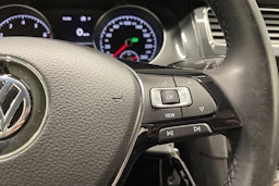 harmaa Volkswagen Golf 2019 kuva 23.