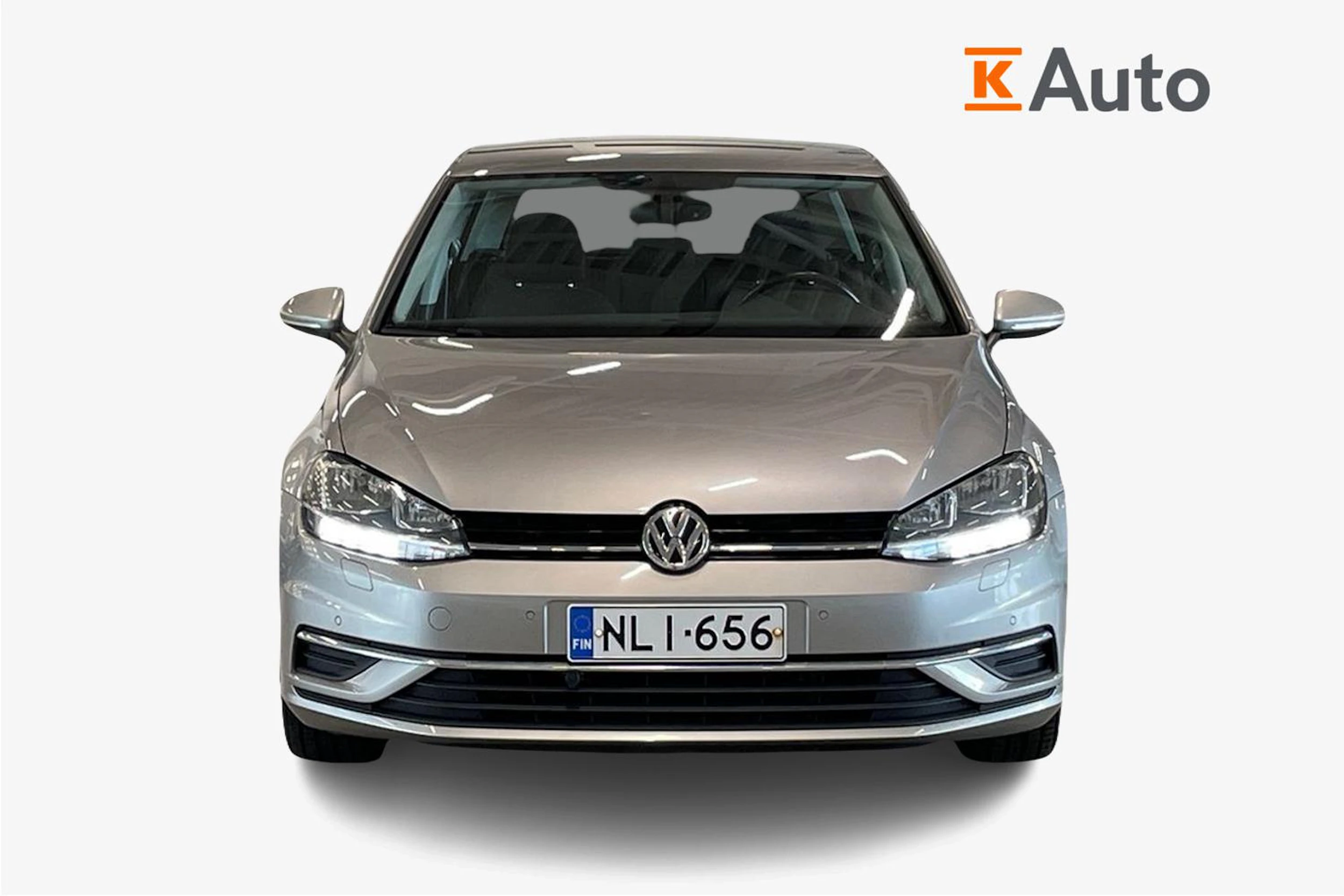 harmaa Volkswagen Golf 2019 kuva 4.