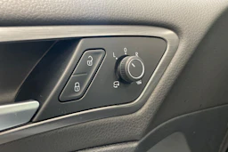 harmaa Volkswagen Golf 2019 kuva 25.