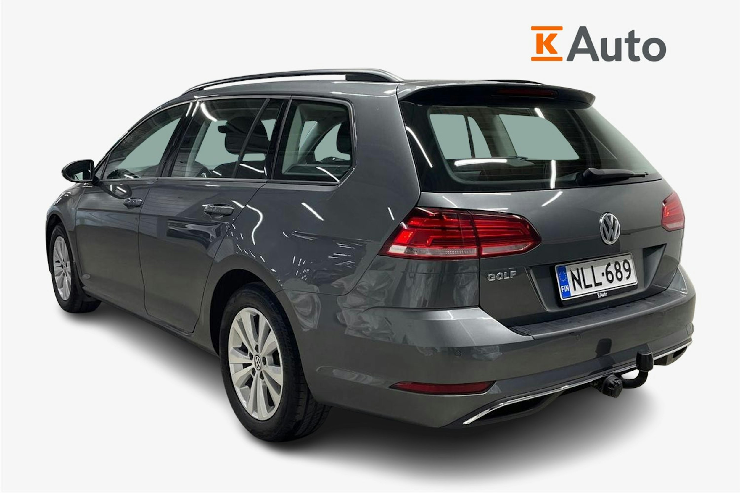 harmaa Volkswagen Golf 2019 kuva 2.