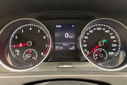 harmaa Volkswagen Golf 2019 kuva 15.
