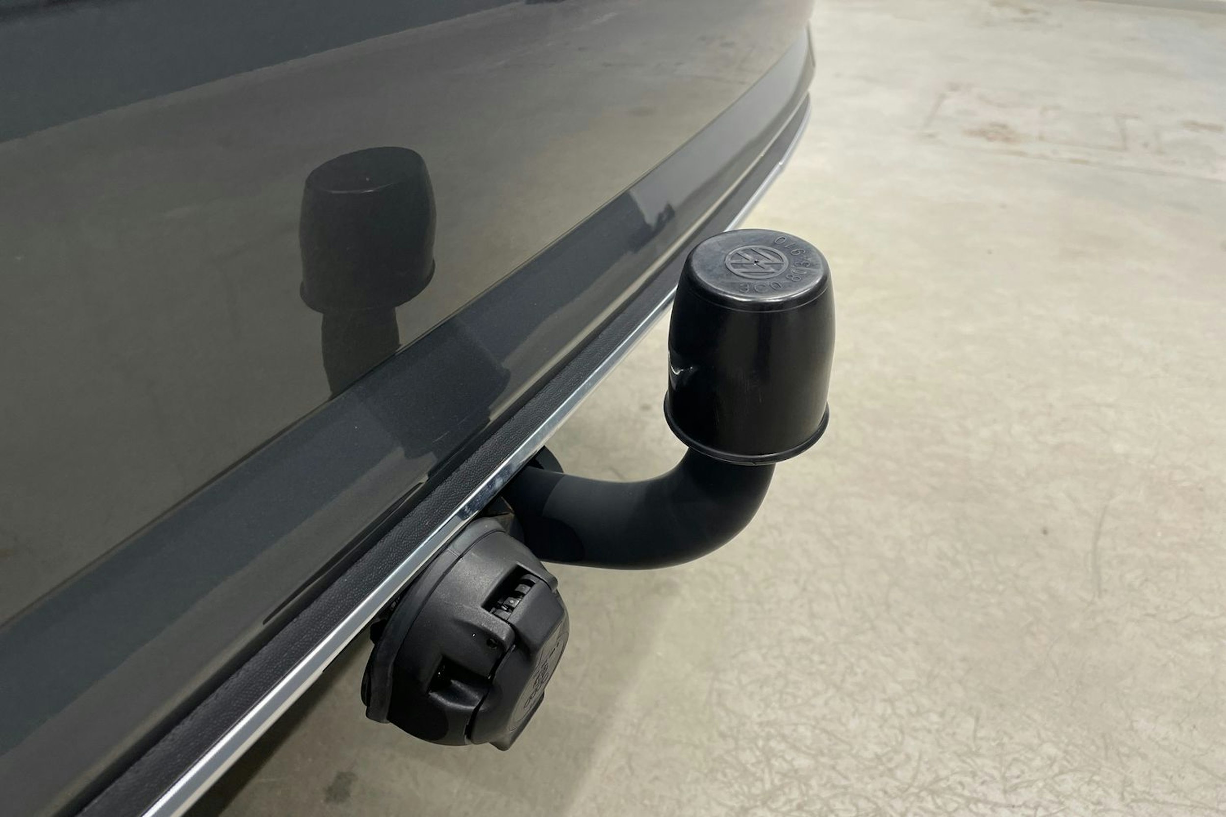 harmaa Volkswagen Golf 2019 kuva 28.