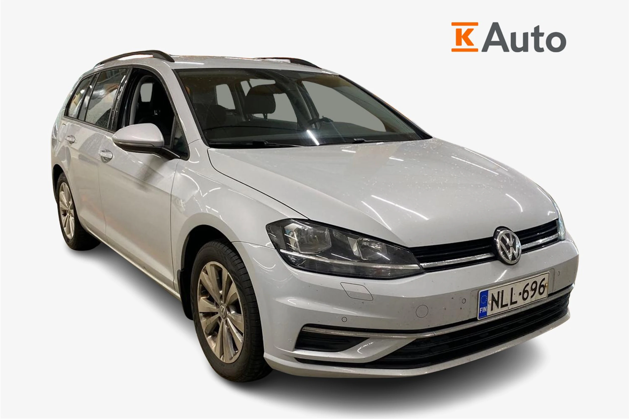 valkoinen Volkswagen Golf 2019 kuva 1.