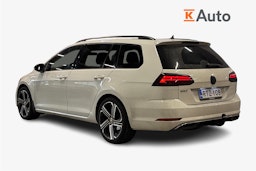 valkoinen Volkswagen Golf 2019 kuva 2.