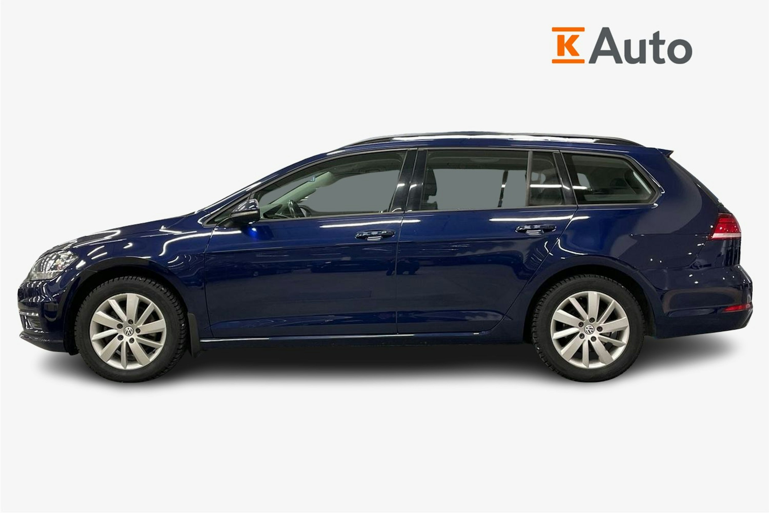 sininen Volkswagen Golf 2019 kuva 6.