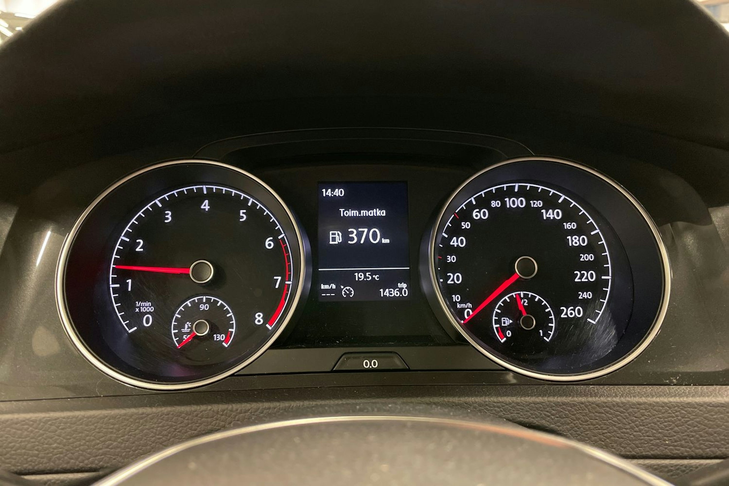 sininen Volkswagen Golf 2019 kuva 20.