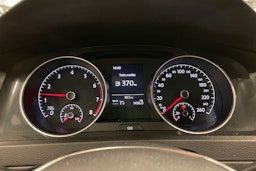 sininen Volkswagen Golf 2019 kuva 20.