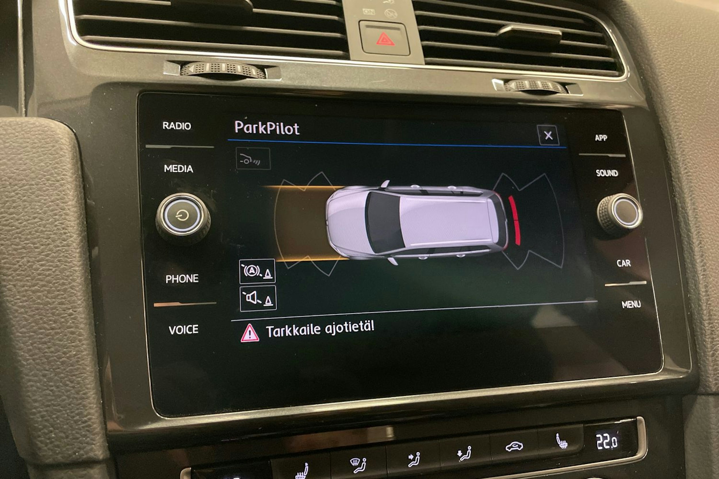 sininen Volkswagen Golf 2019 kuva 21.