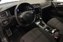 musta Volkswagen Golf 2019 kuva 8.