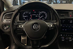musta Volkswagen Golf 2019 kuva 17.