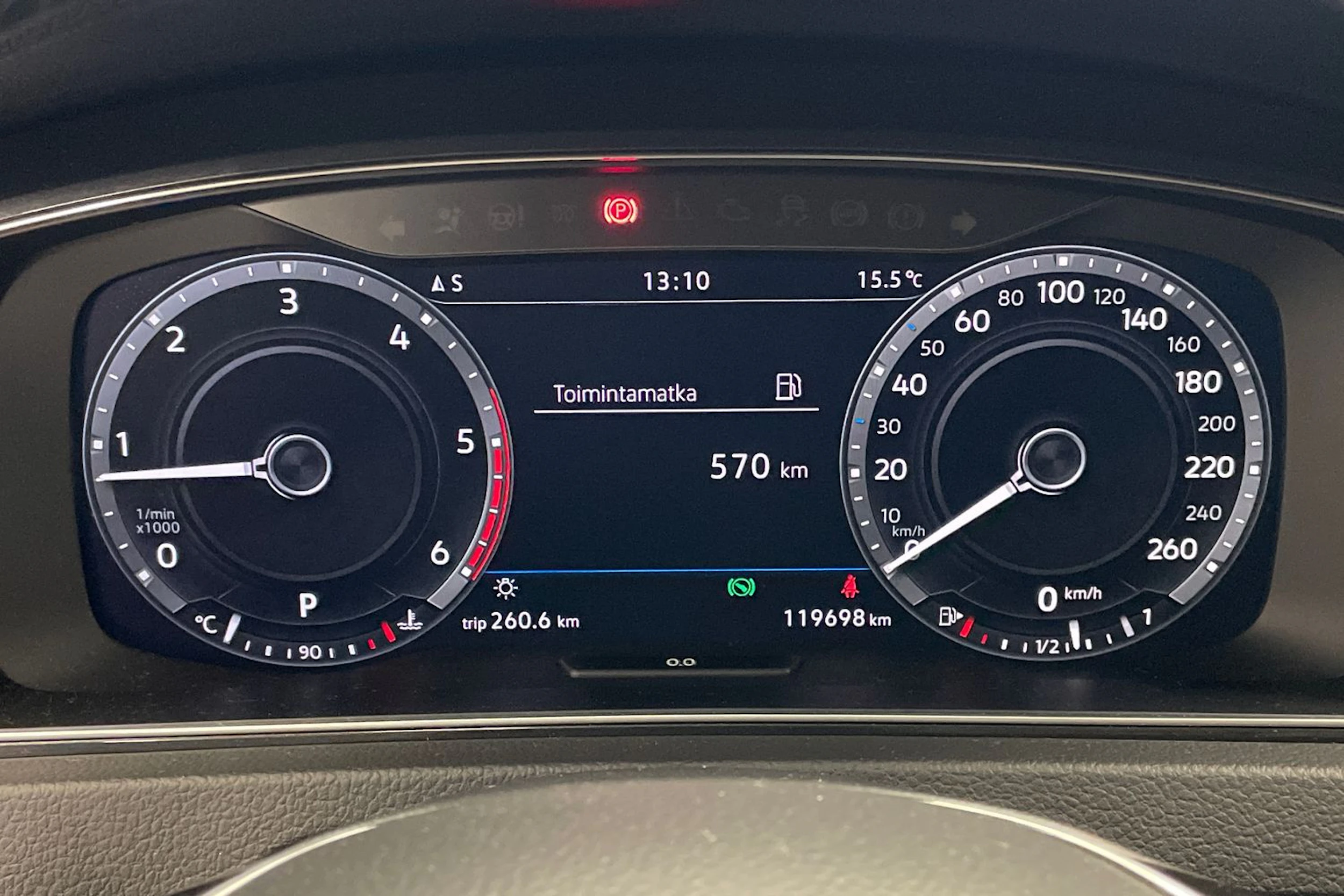 musta Volkswagen Golf 2019 kuva 20.
