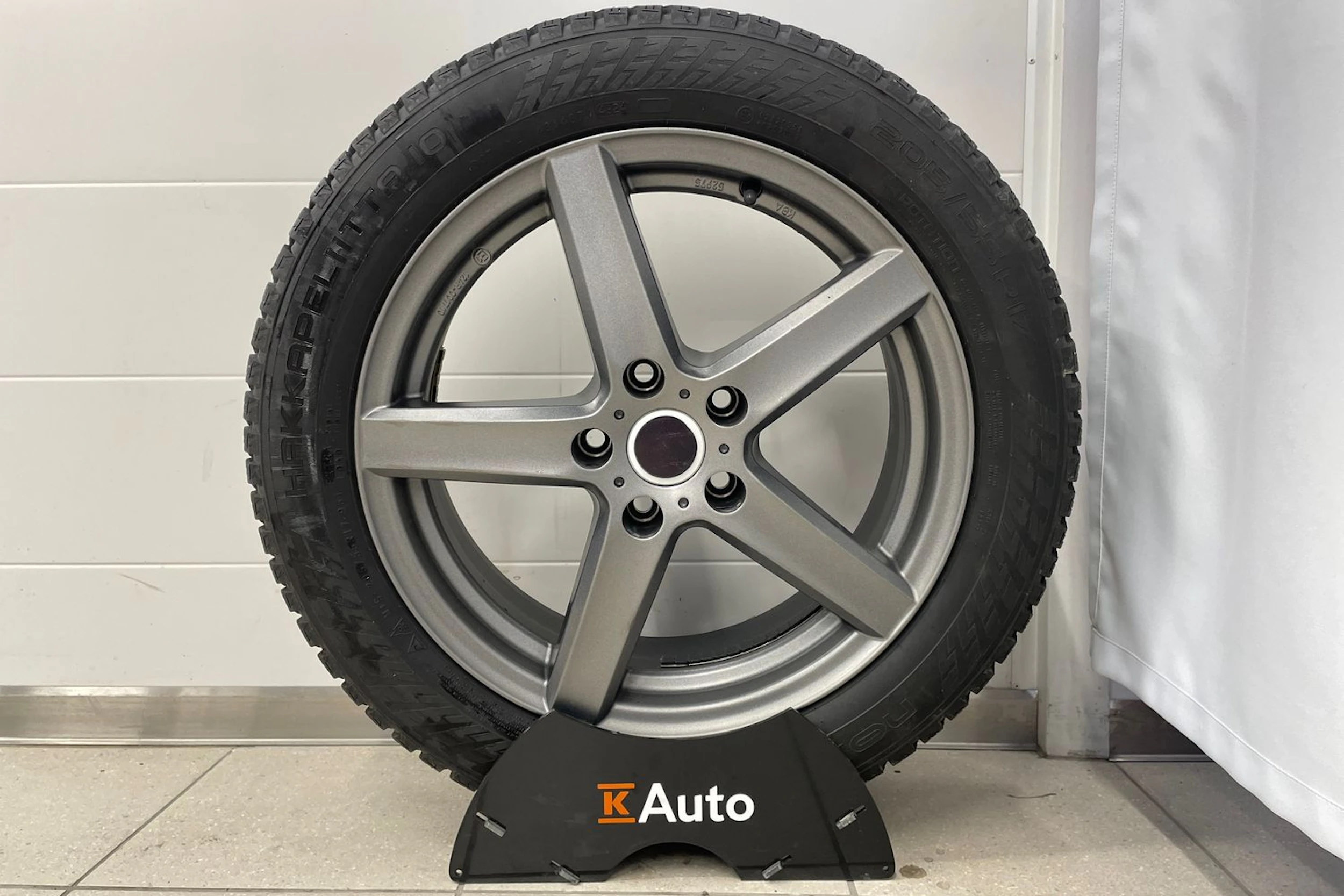 musta Volkswagen Golf 2019 kuva 29.