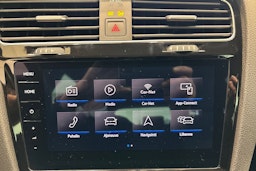 Sininen Volkswagen GOLF 2019 kuva 15.