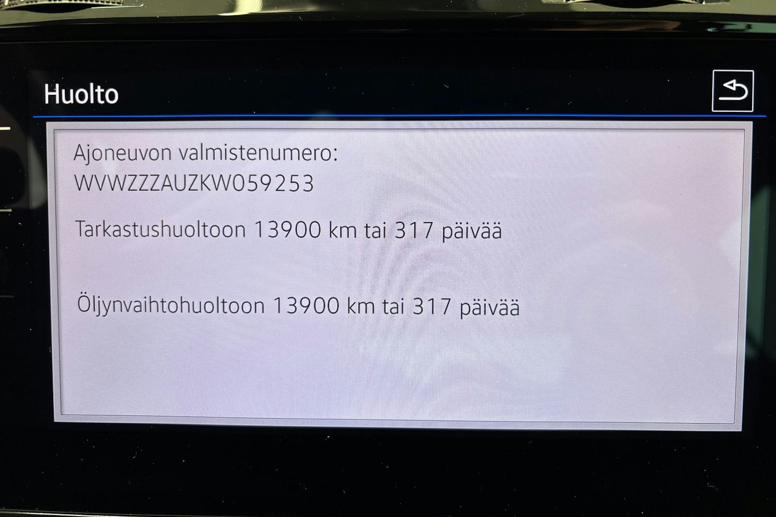 Sininen Volkswagen GOLF 2019 kuva 24.