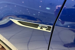 Sininen Volkswagen GOLF 2019 kuva 31.
