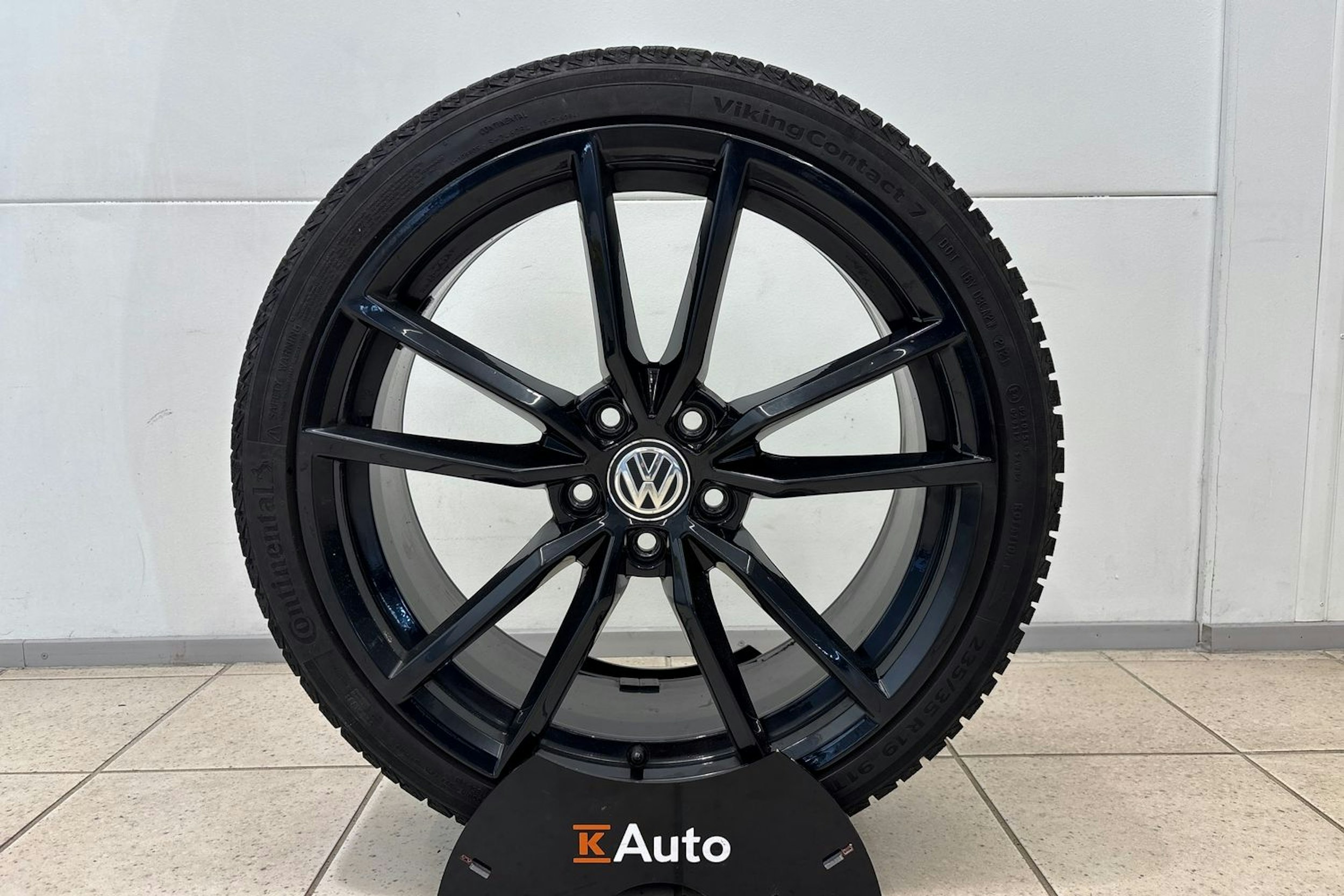 Sininen Volkswagen GOLF 2019 kuva 35.