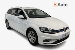 valkoinen Volkswagen Golf 2019 kuva 1.
