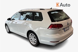 valkoinen Volkswagen Golf 2019 kuva 2.