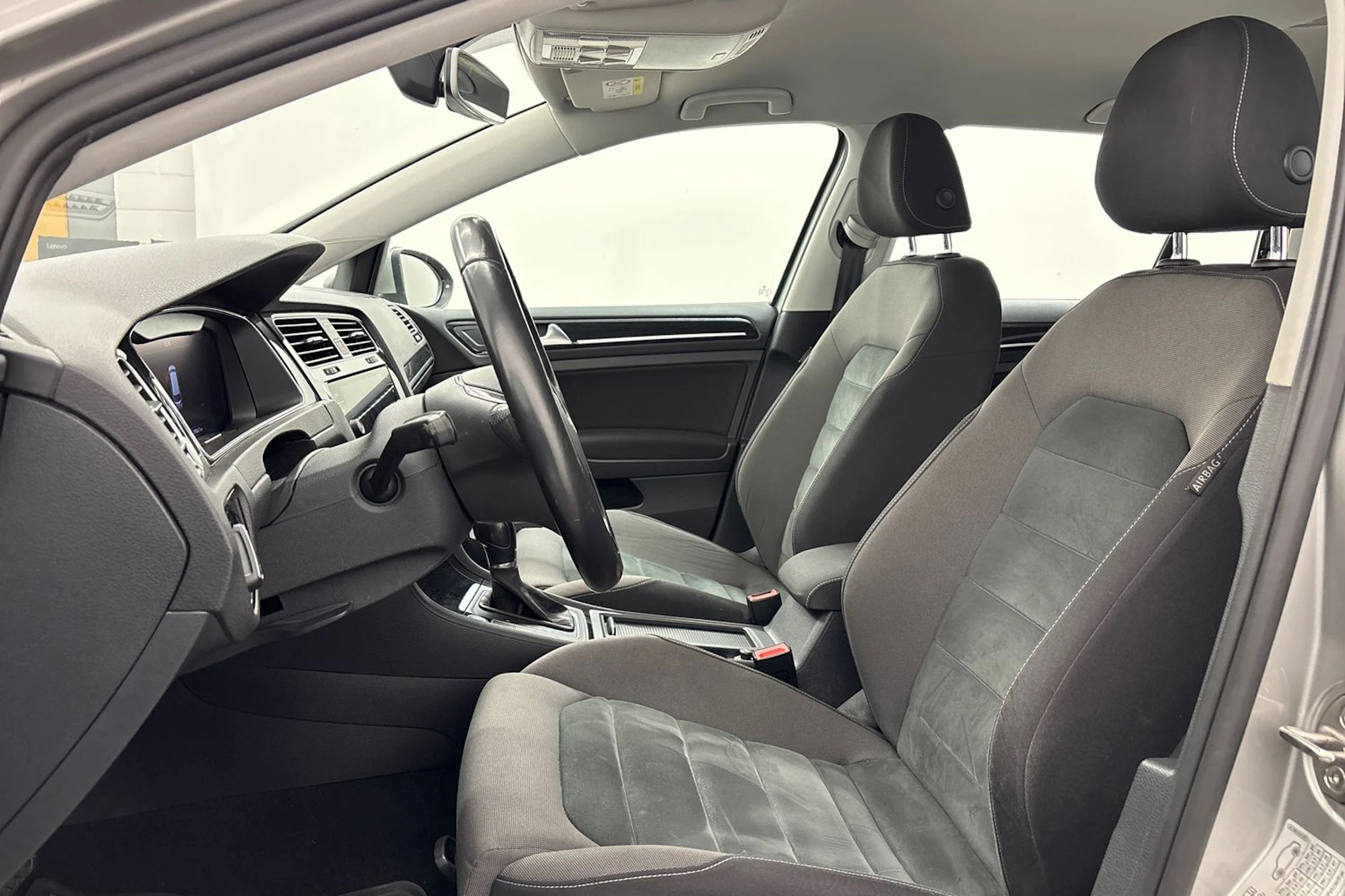 Harmaa Volkswagen GOLF 2019 kuva 15.