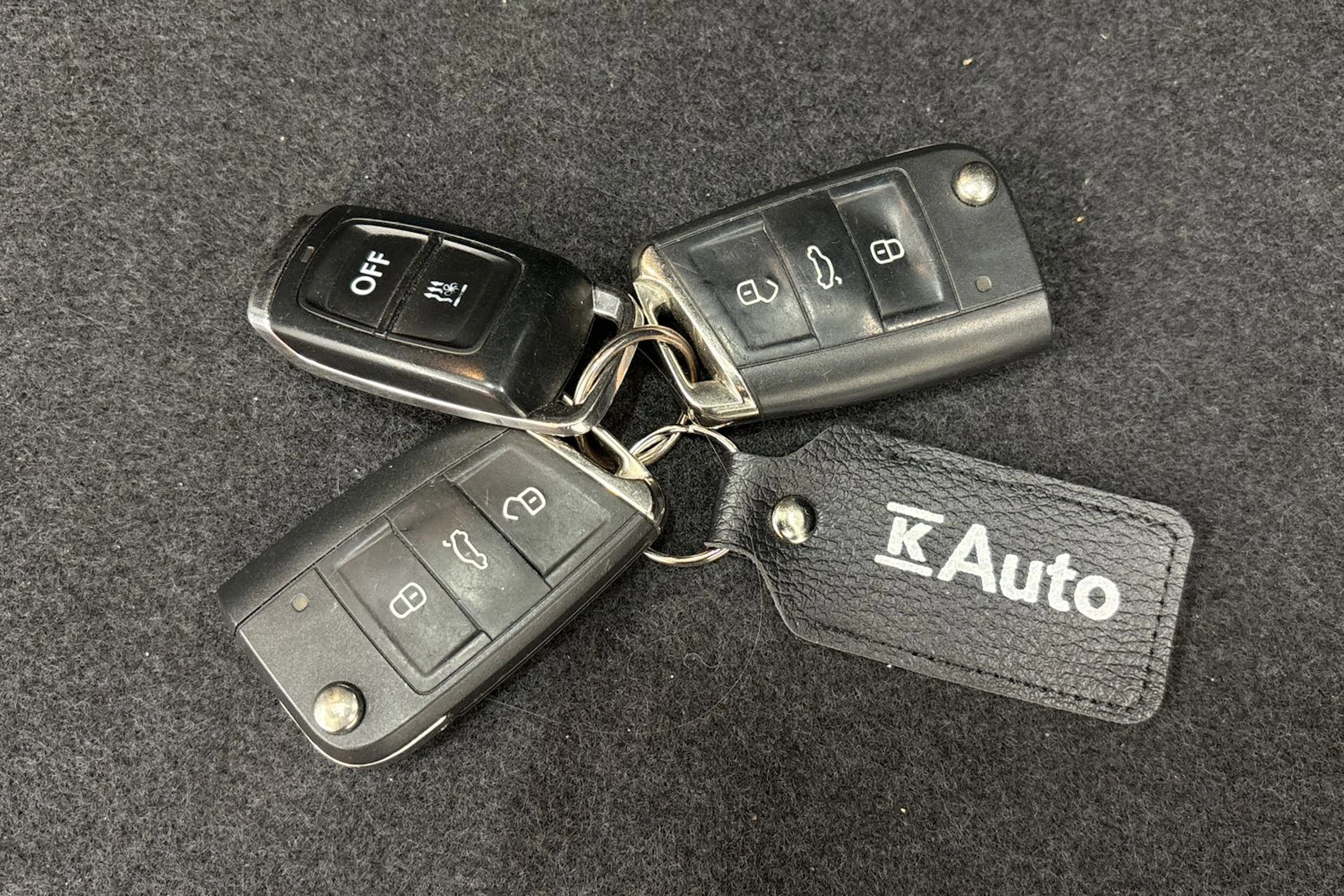 Harmaa Volkswagen GOLF 2019 kuva 28.