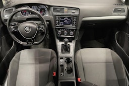 valkoinen Volkswagen Golf 2019 kuva 9.