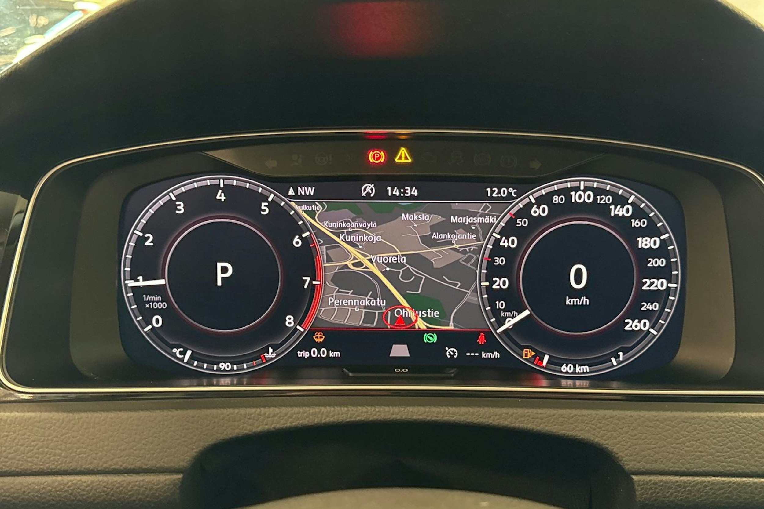 valkoinen Volkswagen Golf 2019 kuva 14.