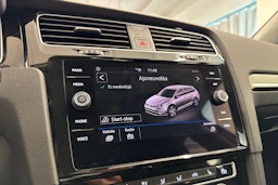 Valkoinen Volkswagen GOLF 2019 kuva 33.