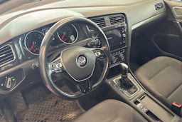Harmaa Volkswagen GOLF 2019 kuva 3.