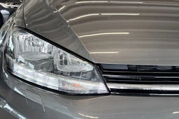 Harmaa Volkswagen GOLF 2019 kuva 4.