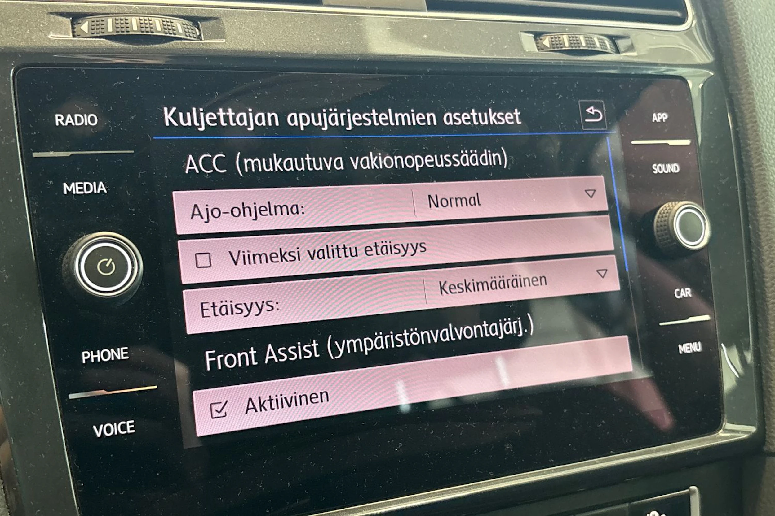 Harmaa Volkswagen GOLF 2019 kuva 6.