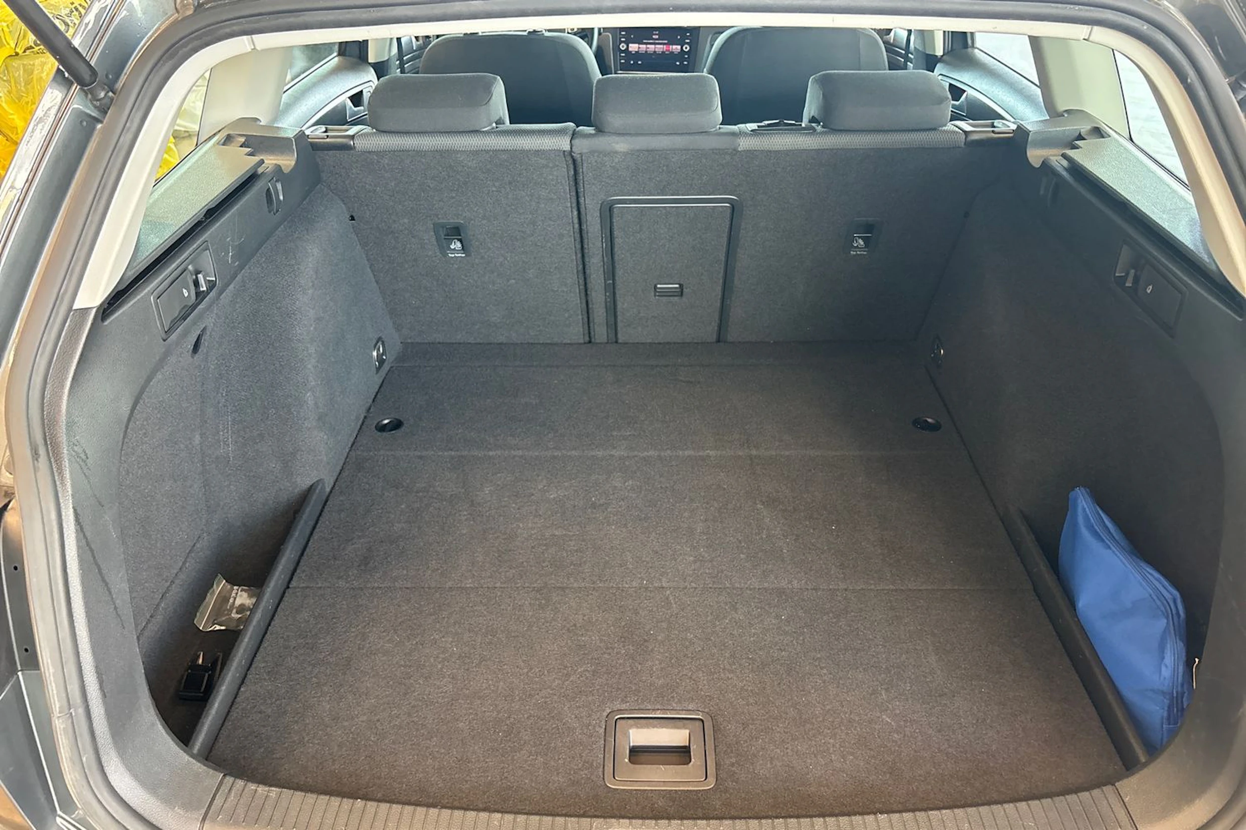 Harmaa Volkswagen GOLF 2019 kuva 15.