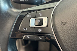Harmaa Volkswagen GOLF 2019 kuva 22.